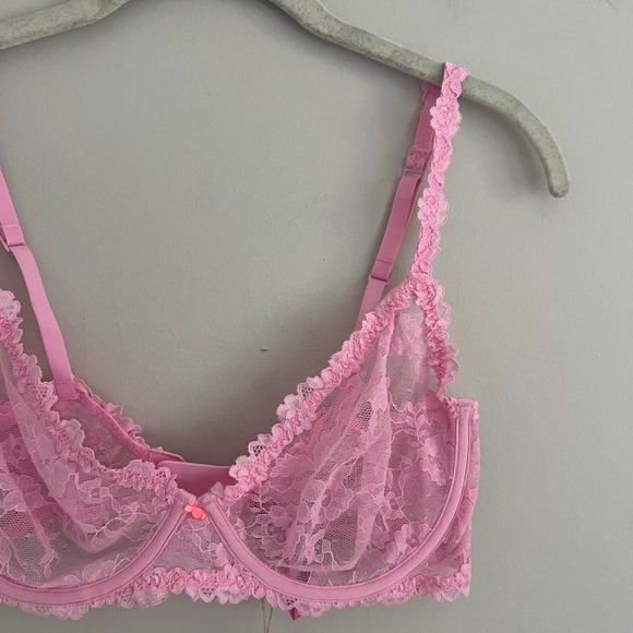 PINK SKIMS STRETCH LACE UNLINED SCOOP BRA - Picture 3 of 7